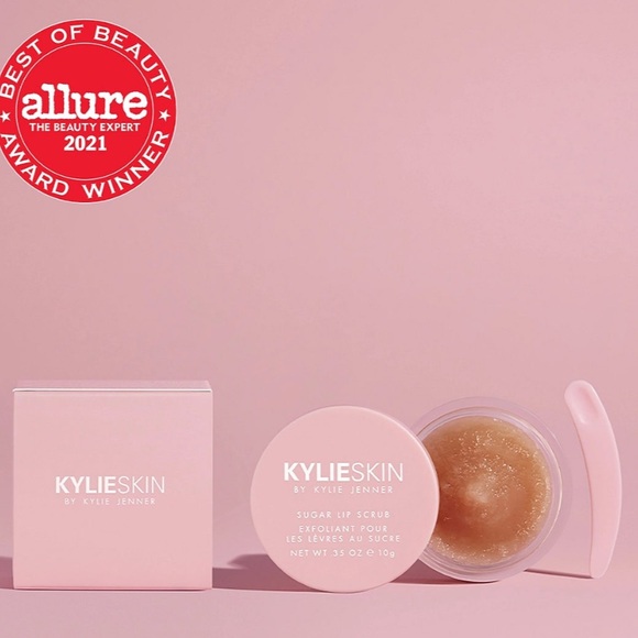 NWT KYLIE SKIN LIP SCRUB - Picture 1 of 6